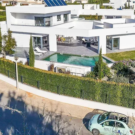 Villa Casa Blanca *